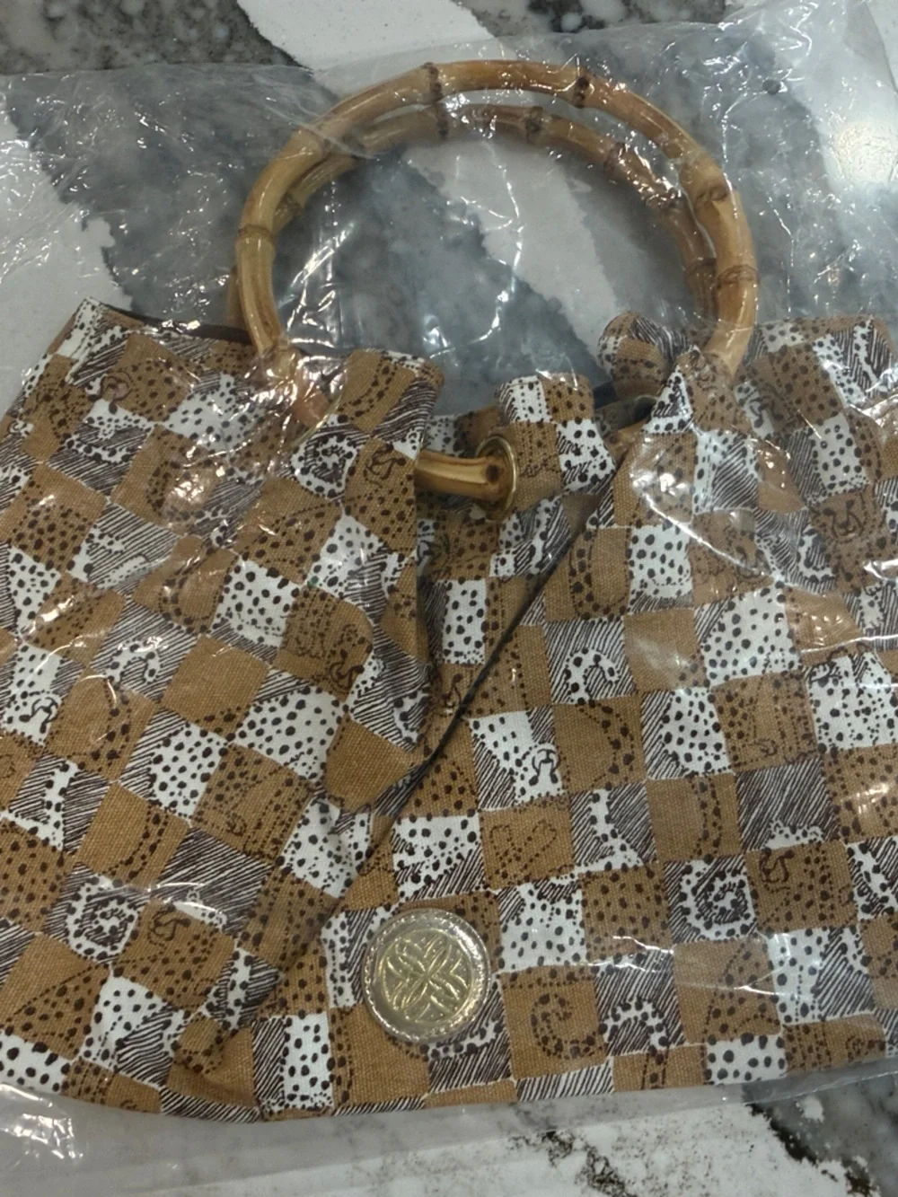 Vintage-Inspired Bamboo Handle Patchwork Shoulder Bag - Tan/White